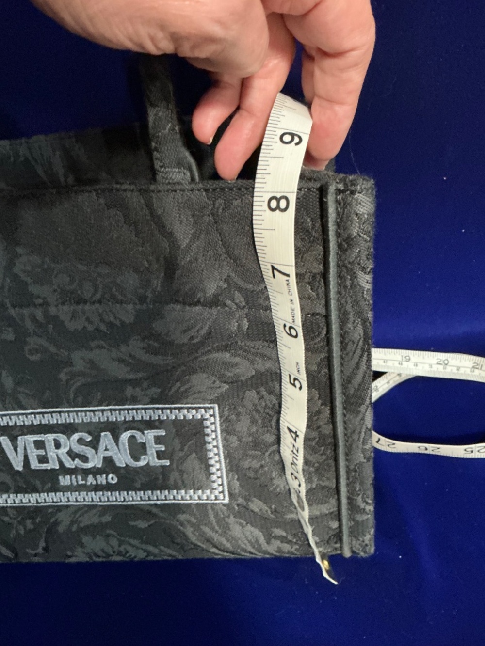 NEW Versace Small Tote Embroidery Jacquard Barocco Black original $1595 - Picture 10 of 11